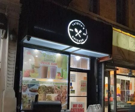 Island Cuisine and Smoothie Bar