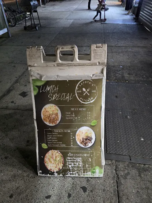 Island Cuisine and Smoothie Bar Picture 4