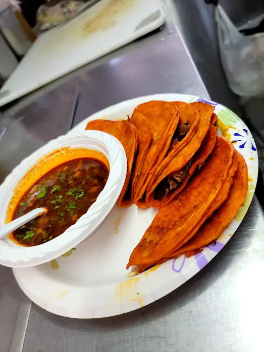 Tacos La Isla NYC Picture 3