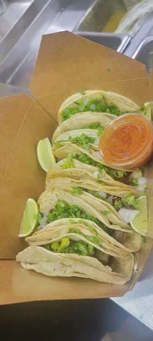 Tacos La Isla NYC Picture 5