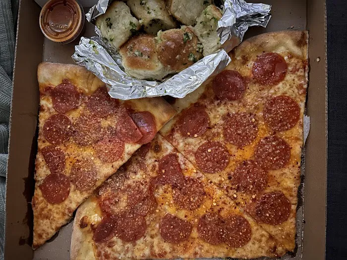 7th Heaven Pizza Picture 5