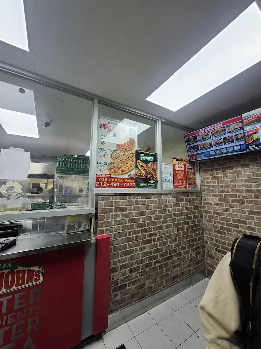 Papa Johns Pizza Picture 4