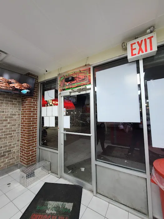 Papa Johns Pizza Picture 3