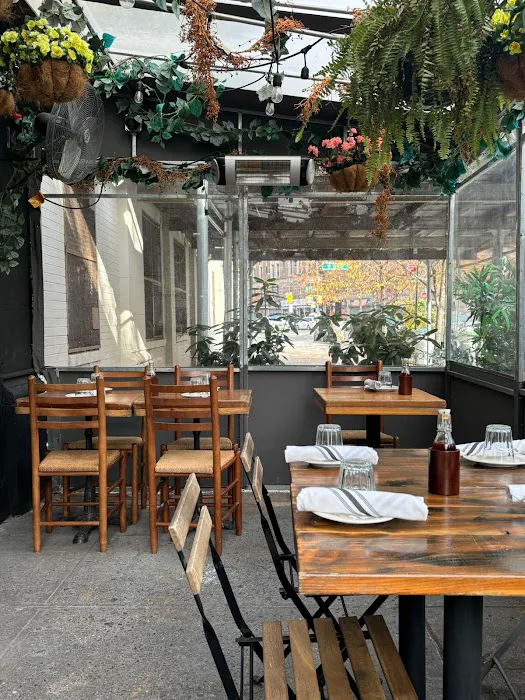 L'Artista Italian Kitchen & Bar Picture 7
