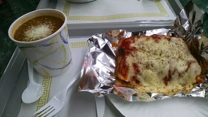 P & M Classic Pizza and Restaurant Picture 2