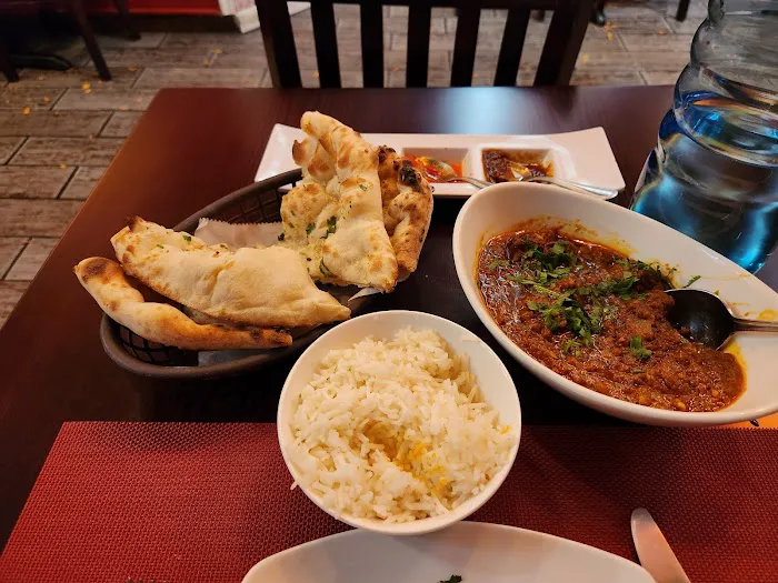 Mumbai Masala Picture 10