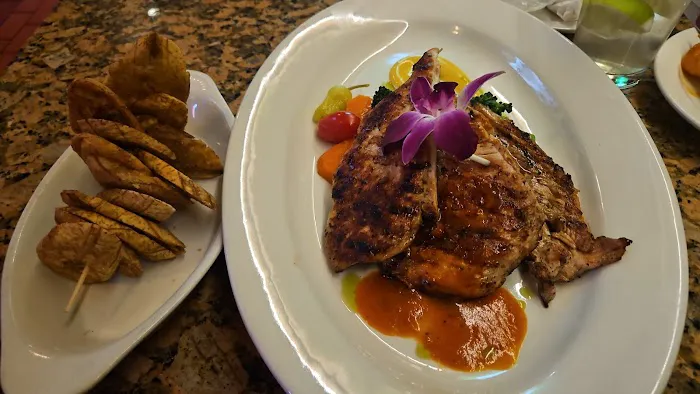 Caridad Restaurant Picture 8