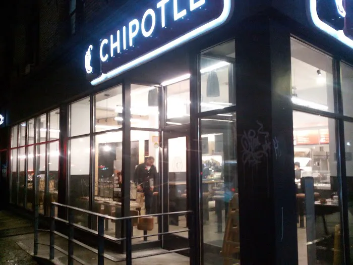 Chipotle Mexican Grill Picture 7
