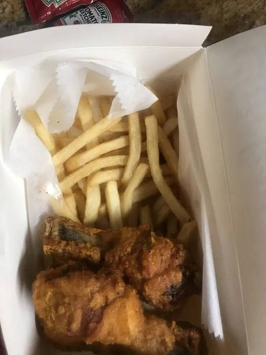 Kennedy's Chicken and Grill Picture 1