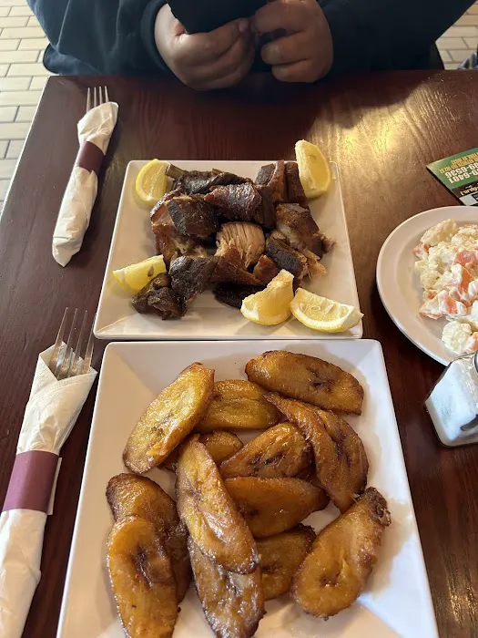 La Rubia Bar and Grill Restaurant Picture 8