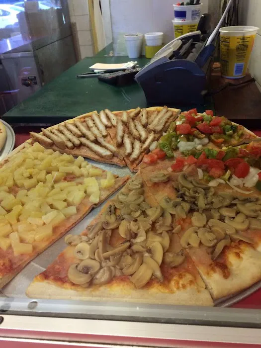 Flaco's Pizza Picture 4