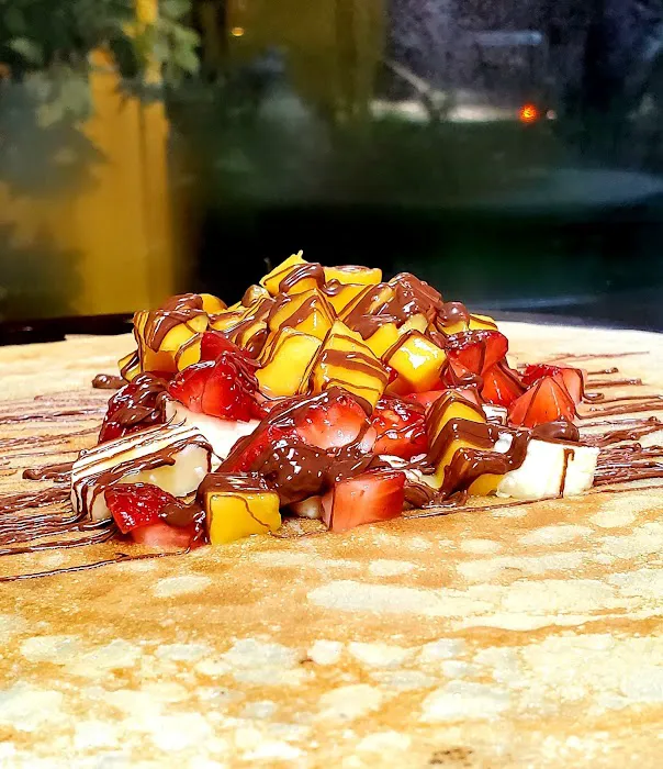 Uptown Crepes II Picture 7