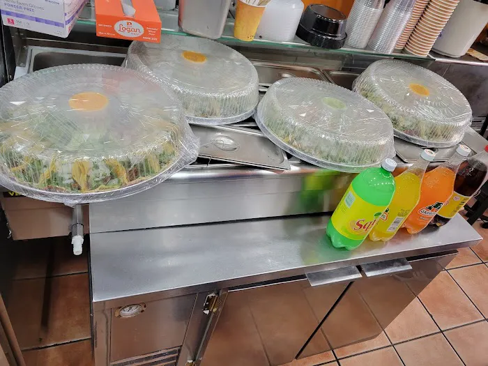 La Placita Taqueria & Caffe Picture 9