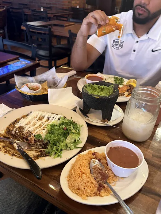 Las Palmas Restaurant Picture 4