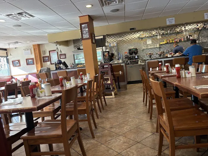 Wahi Diner Picture 6