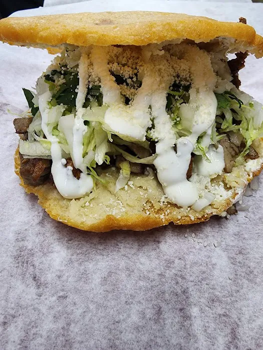 Tacosmoy Food Truck Picture 7