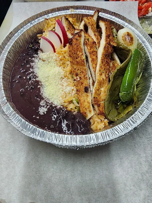 Tacosmoy Food Truck Picture 5