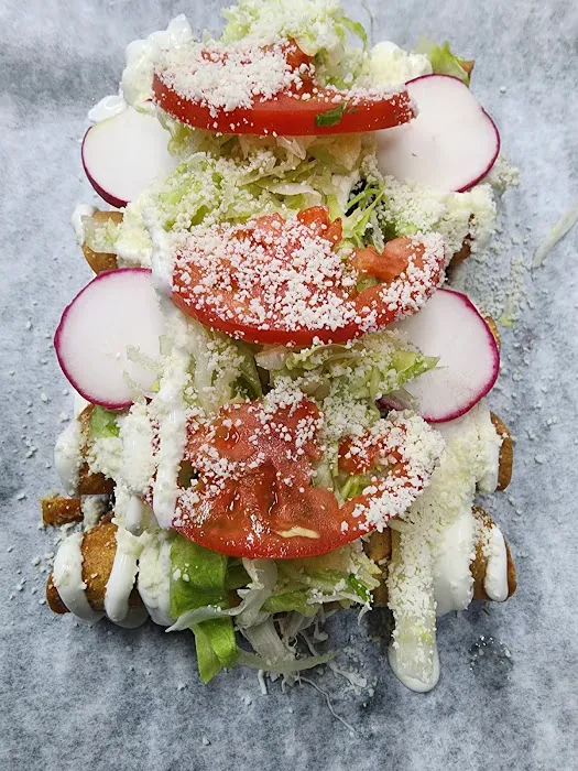 Tacosmoy Food Truck Picture 3