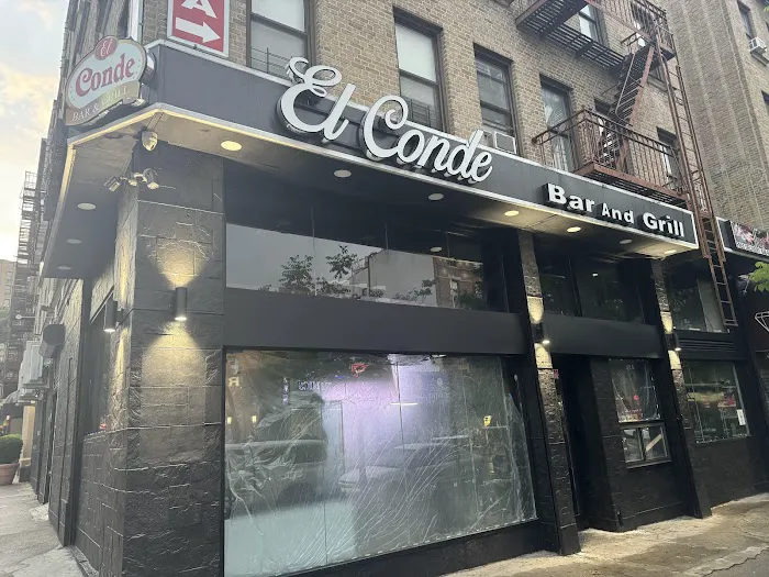 El Conde Bar & Grill Picture 6