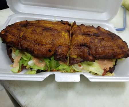 Empanadas Monumental