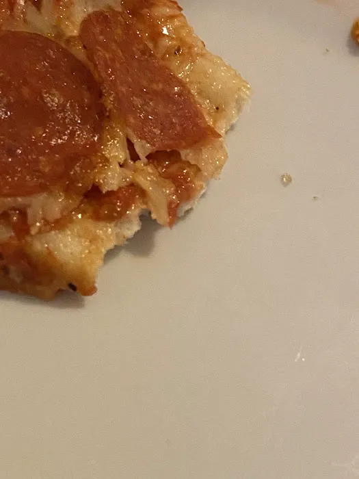 Little Caesars Pizza Picture 6