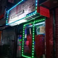 El Azteca & El Guanaco ico