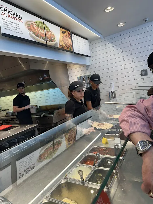 Chipotle Mexican Grill Picture 7
