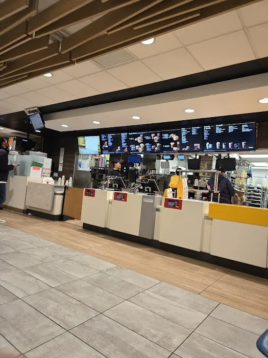McDonald's Picture 9