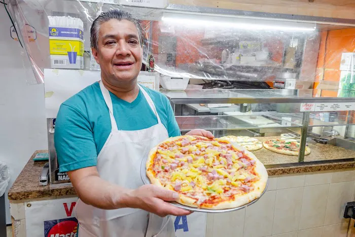 George's Pizzaria Inc Picture 8