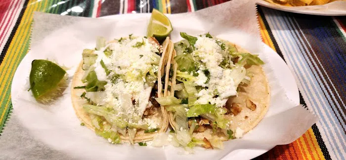 Antojitos Mexicanos Picture 2