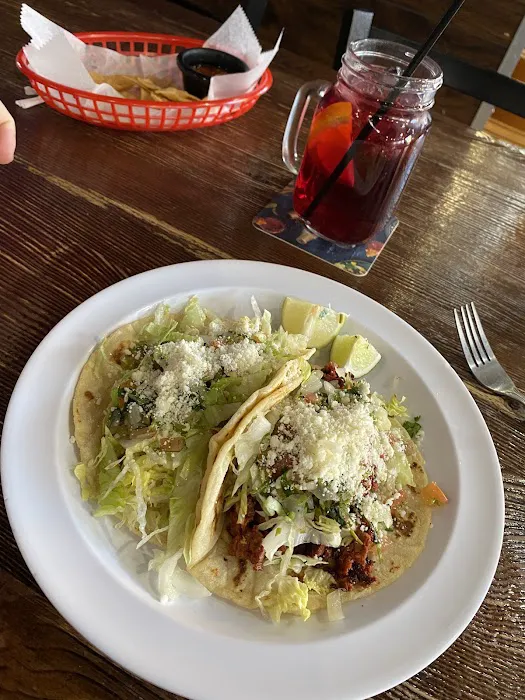 TACO INN Picture 6