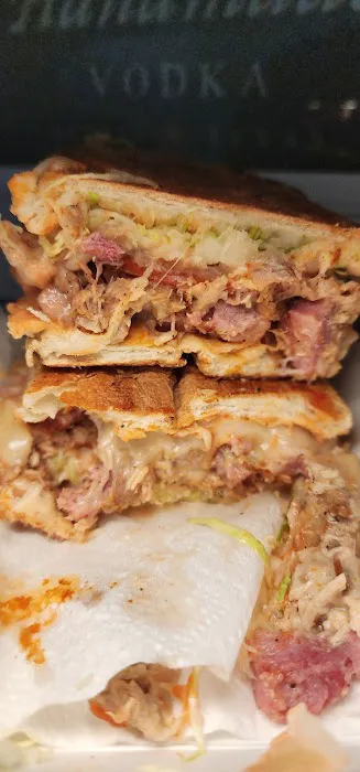 Punto Final Food Truck Picture 5