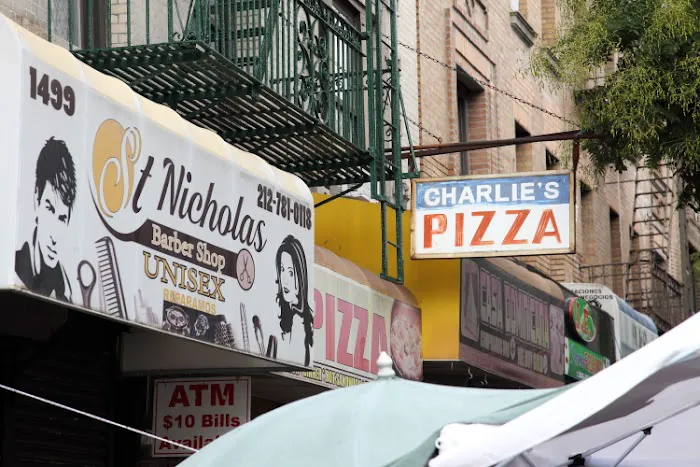 Charlie's Pizza Picture 5