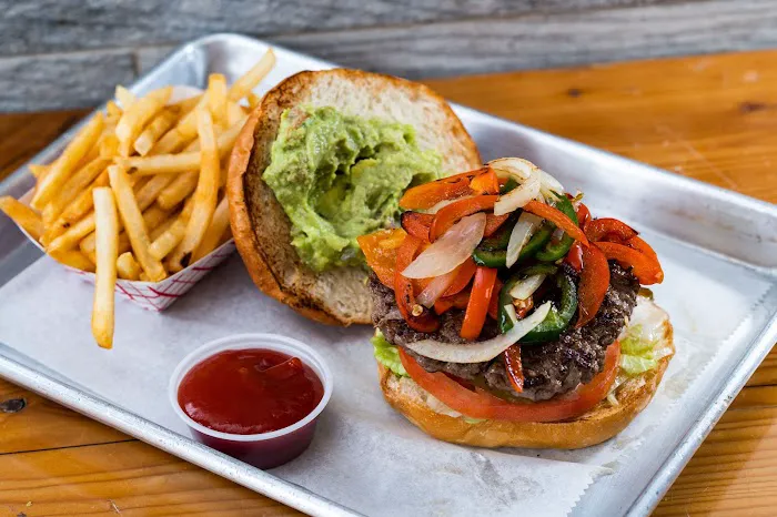 BURGERS & GRILL Picture 8