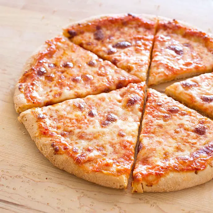 Lake Como Pizza Picture 1