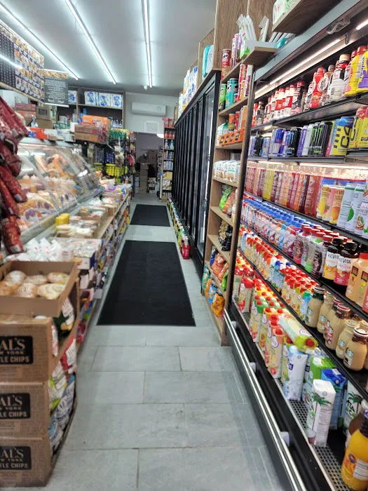 Chopcheese Deli Picture 5