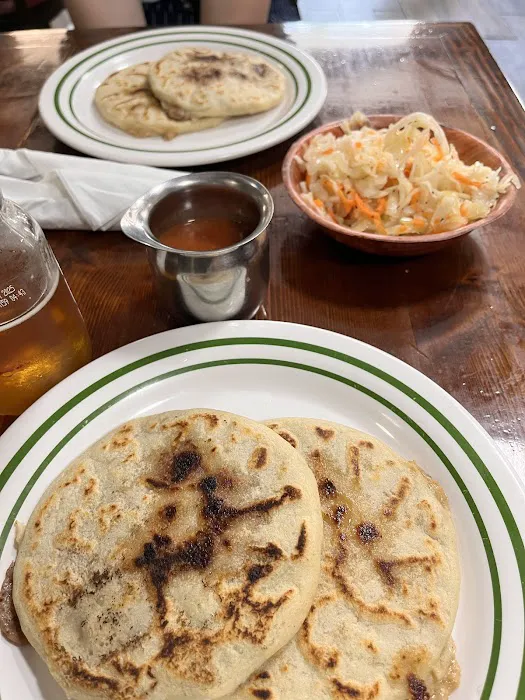 La Cabaña Salvadoreña Picture 2