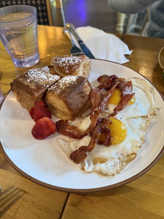 Cafe Bloom Picture 7