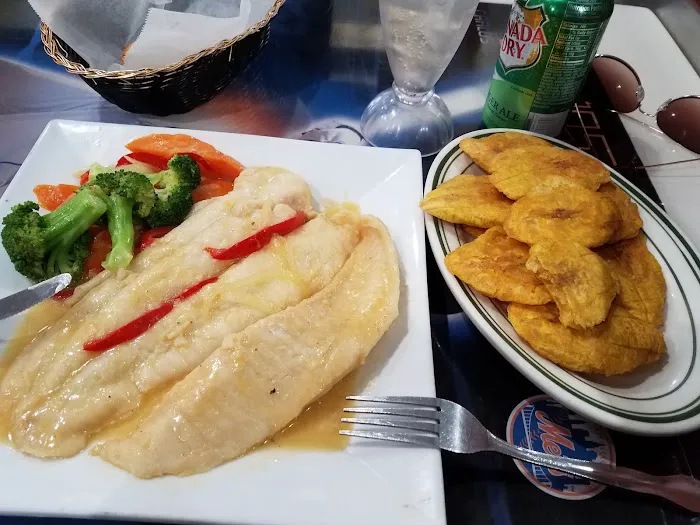 Olivero'S Restaurante (antiguo El Nuevo Caridad) Picture 3