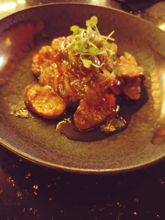 One Fifty One Restaurant & Lounge Picture 5
