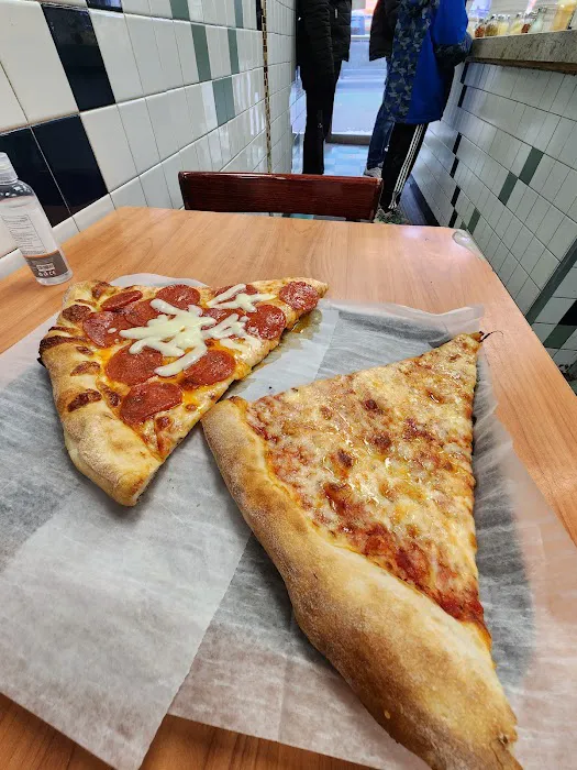 Pizza Palace Picture 4