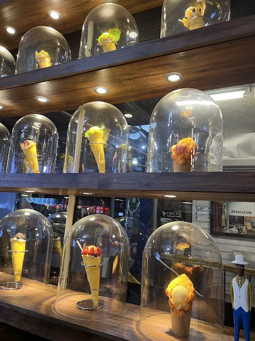 Tornado Crepes Picture 9