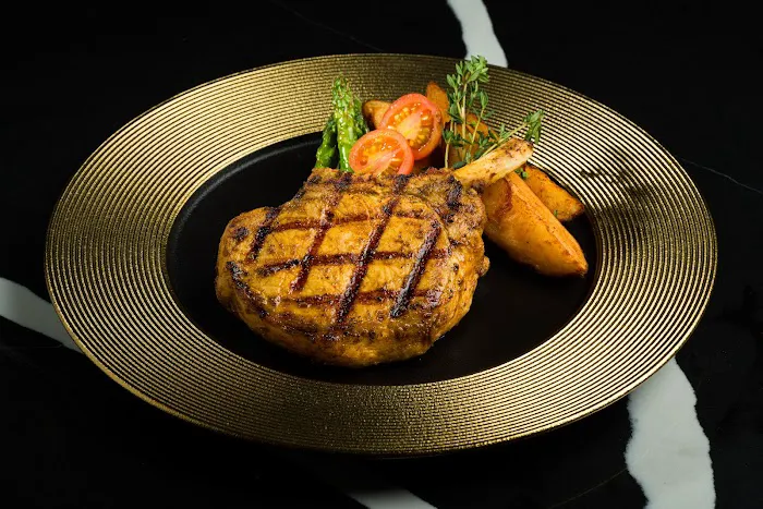 Bitcoin New York Steakhouse Picture 3