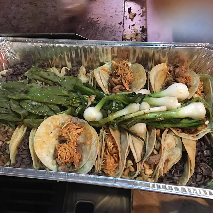 Taqueria Emilio Picture 3