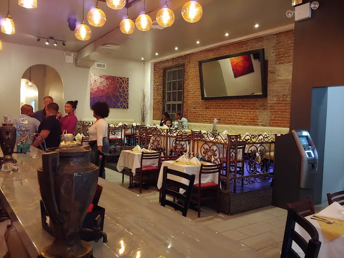 Mina Restaurant and Bar Picture 10