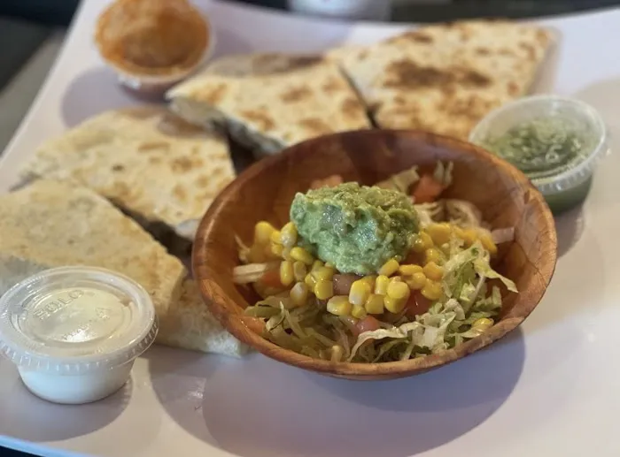 Junior's Tacos Picture 10