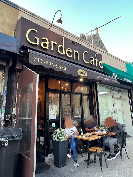 Garden Cafe Picture 2