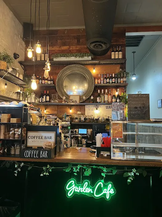 Garden Cafe Picture 3