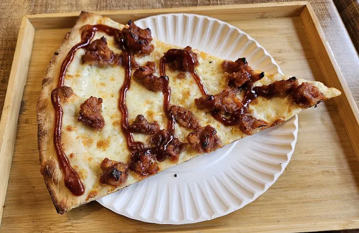 Grandpa's Brick Oven Pizza Picture 4