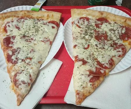 Delicious Pizza Cafe Rest.